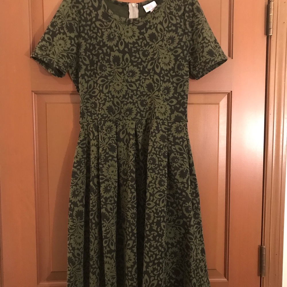 LuLaRoe Amelia Dress